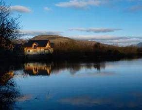 Cameron House Detached Lodge L1 - Image 4
