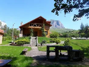 Valisoara Holiday House - Image 4