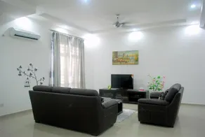 Shamrock Beach Villa Penang No20 Sleeps 22 - Image 3