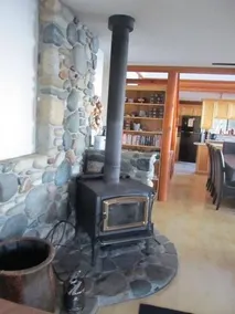 Beach Log Home - Image 4