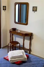 Kokkini Paparouna Villa - Image 4