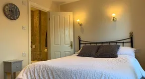 Notting Hill 3 bedroom townhouse with garden and roof terrace - Image 5