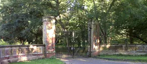 BLACKWOOD HALL - Image 4