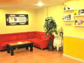 Home Inn Hotel Dalian Railway Station - Image 3