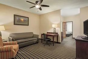 Country Inn & Suites By Radisson, Little Falls, Mn - Image 5