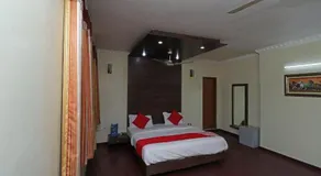 OYO 28063 Hotel Bombay Jewel Palace - Image 3