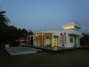 OYO Home 11338 3BHK Mangar Farm House - Image 5