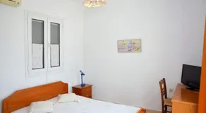Red Rock and View Leonidio maisonette studio - Image 3