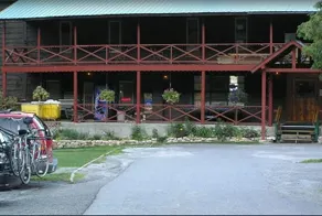 Northern Lake George Resort - Image 3