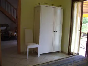 Laura - Image 3