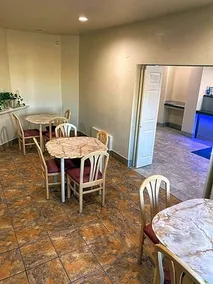 Americas Best Value Inn - Image 2