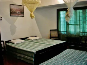 Hotel Clover Grange - Image 2