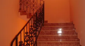 Irish Rover Hotel - Image 3