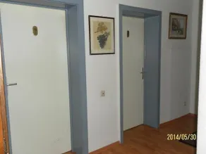 Am Theater - Image 3