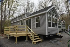 Scotrun Camping Resort Loft Park Model 11 - Image 2