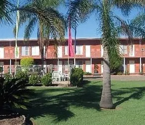 Sundowner Taree Country Plaza Motel - Image 1