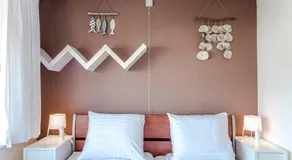 Sea Star Stay with Private Parking! - Image 2
