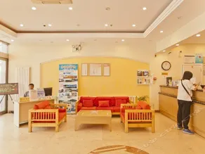 Home Inn Dalian Xinghai Chengren Street - Image 4