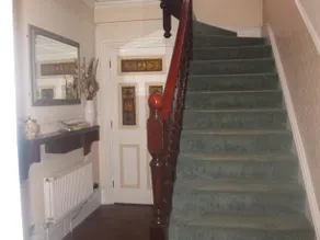 Hill House Guest House - Image 3