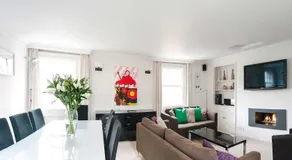 The Art Apartment - Image 4