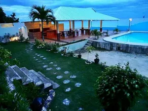 The Lighthouse Resort - Image 5