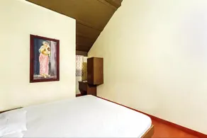 Rajbhavan Estate Stay - Image 3