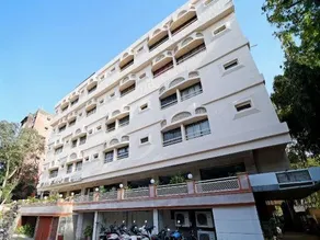 Hotel Samrat - Image 2