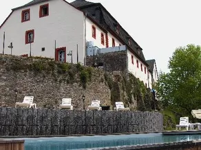 Burghaus Kronenburg - Image 3