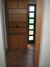 Apartment Tomato - Image 3
