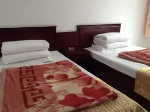 Wutaishan East Wind Inn - Image 4