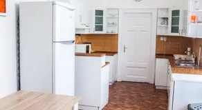 Inner City Apartment - Image 3