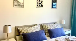 2 BR apartment next to metro U1, Park and Ride Parking - Image 4