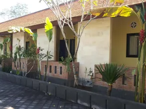 Van Dhika Guest House - Image 5