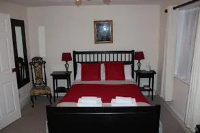 The Dove Inn - Image 4