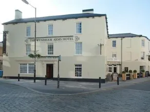The Wyndham Arms - Image 2