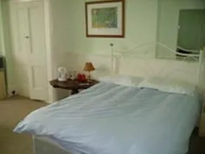White Lion Hotel - Image 2
