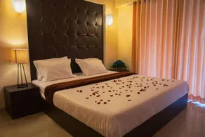 Hill Zill Resort - Image 5