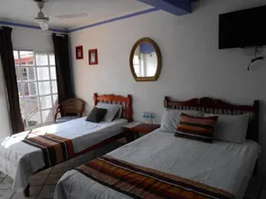 Hotel y Bungalows Monteverde - Image 3