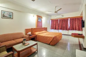 Hotel Chalukya - Image 3
