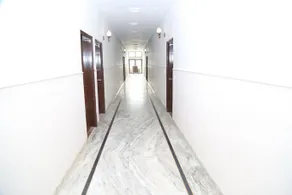 Pacific Inn Suryansh Hotel - Image 4