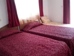 Perla Family Hotel - Image 4