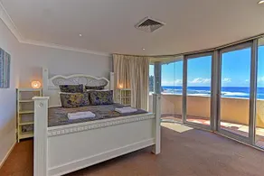 Azure Blue Bay Beachfront - Image 3