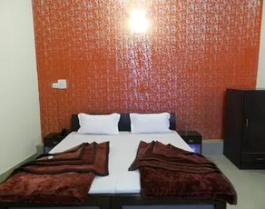 Airport Hotel Raj Residency - Image 3