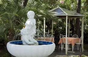 Hotel La Maestra - Image 3