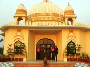 Raj Mahal The Place - Image 2