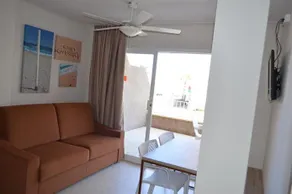 Apartaments Gibert - Image 4