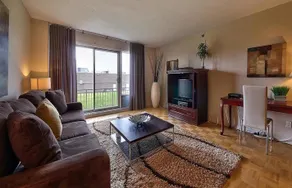 Chateau Ste Marie by Premiere Suites - Image 2