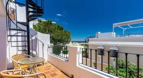 Aloha Pueblo with sea views - Image 2