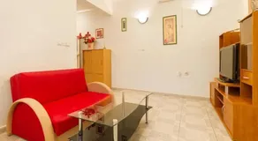 Apartment Romantic Split - Image 2
