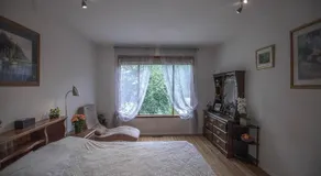 Whytecliff Park place near ocean - Image 4